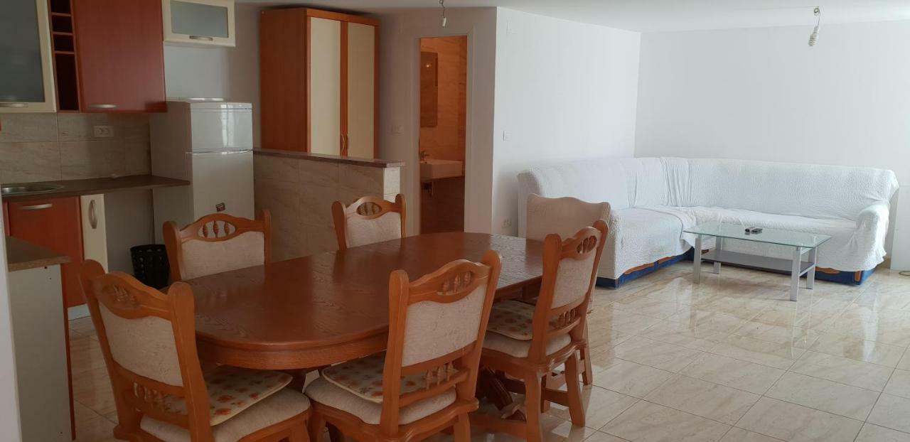 Apartments Mia Bilo Podgreben Екстер'єр фото